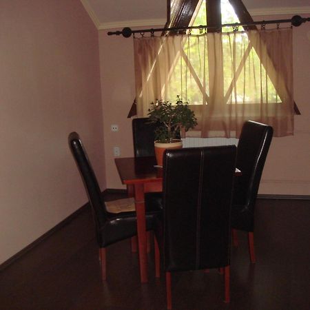 Nagyszenas Platan Panzio B&B 외부 사진