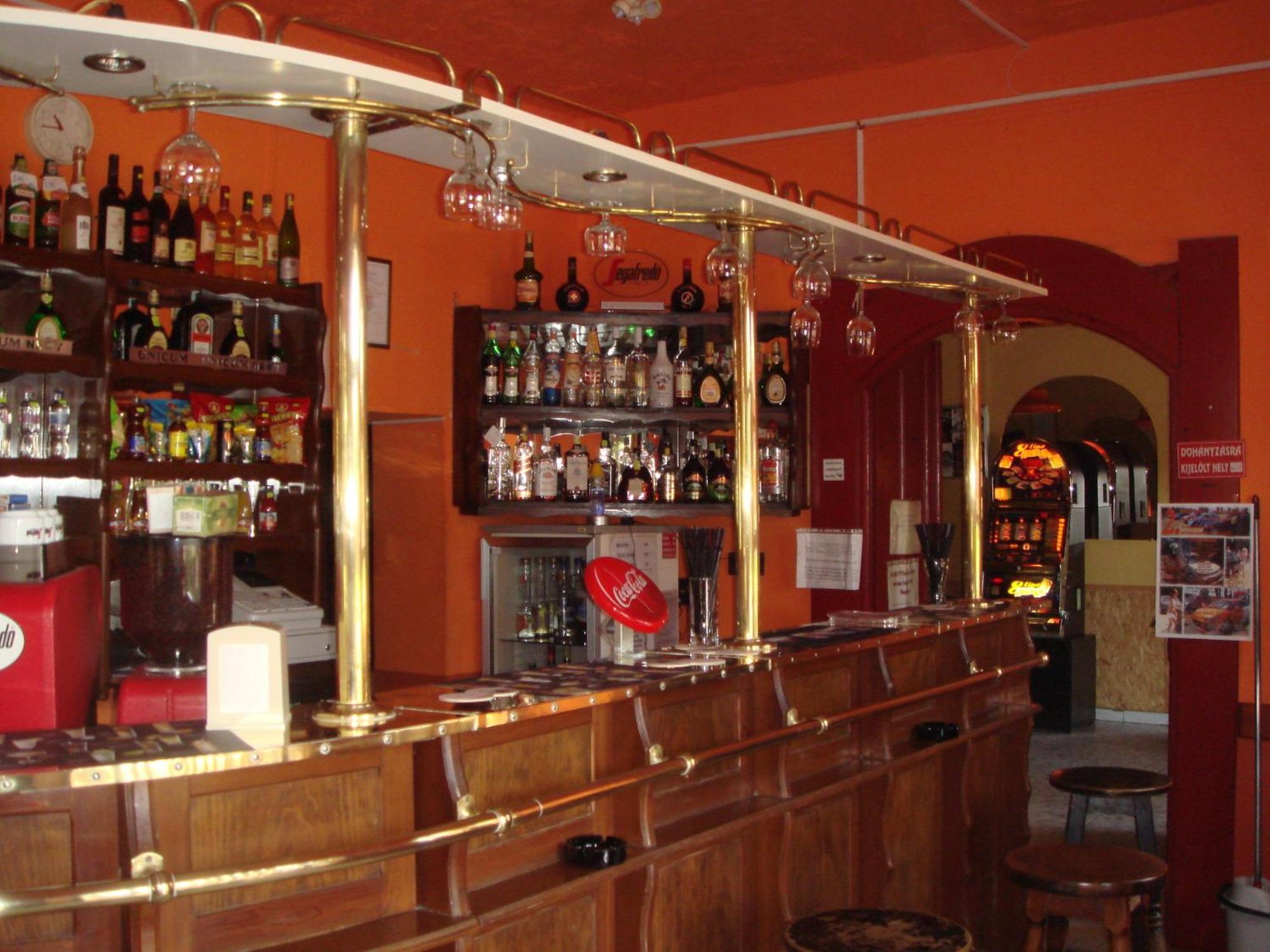 Nagyszenas Platan Panzio B&B 외부 사진